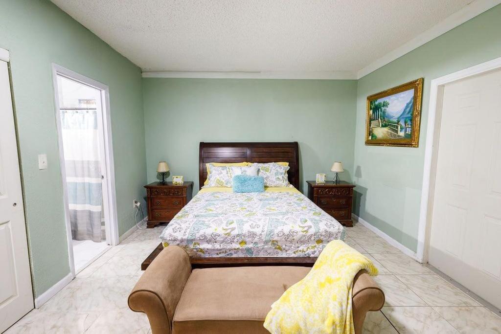 Private Suite In North Miami North Miami Beach Exteriör bild